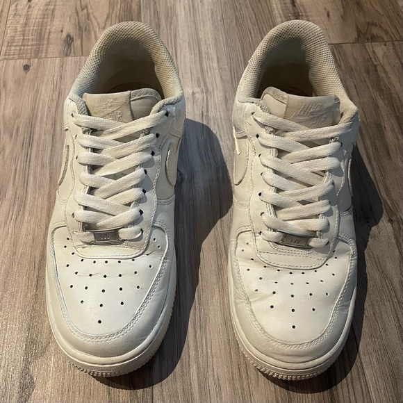 Nike Air Force 1 ‘07 White - Picture 3 of 7